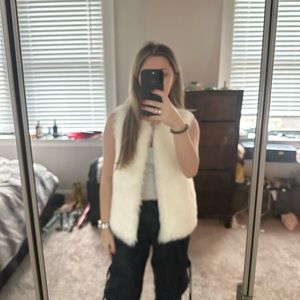 NWOT Juicy white faux vest